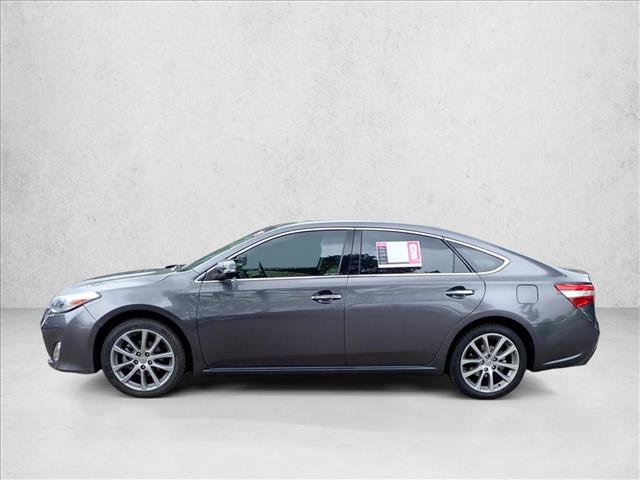 Used 2015 Toyota Avalon XLE Touring FWD image 2