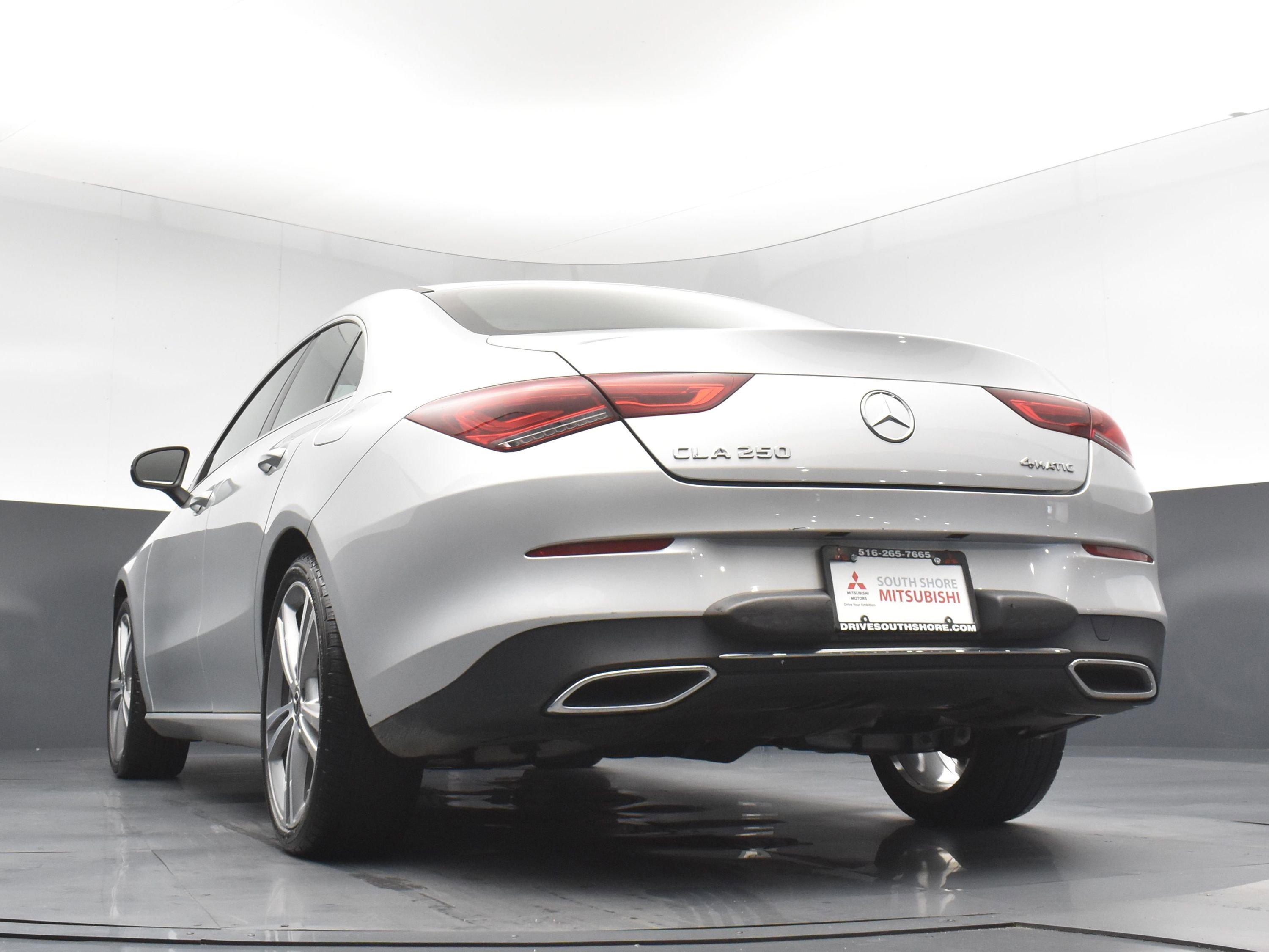 Used 2022 Mercedes-Benz CLA 250 4MATIC image 25