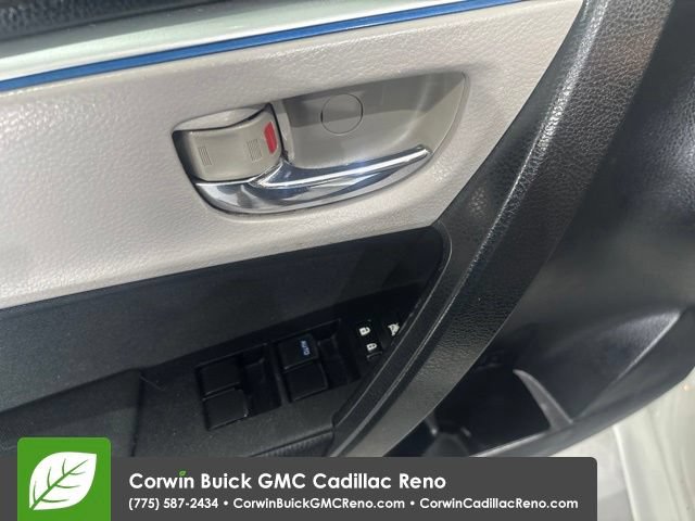 Used 2014 Toyota Corolla LE FWD image 11