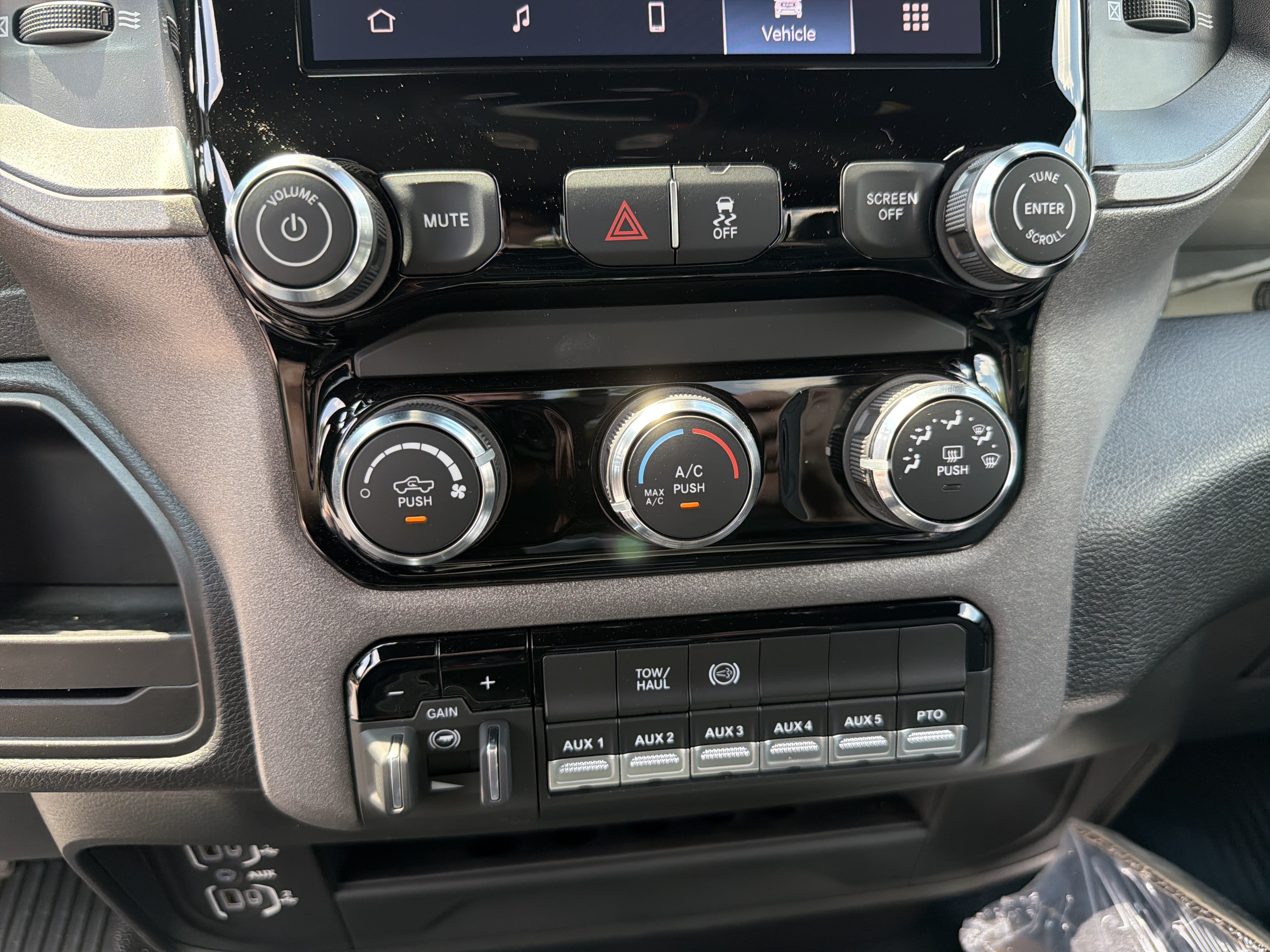 New 2026 RAM 5500 Tradesman RWD image 27