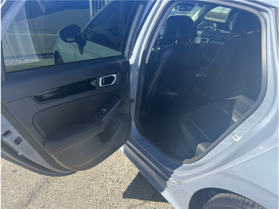 Used 2022 Honda Civic Touring image 10