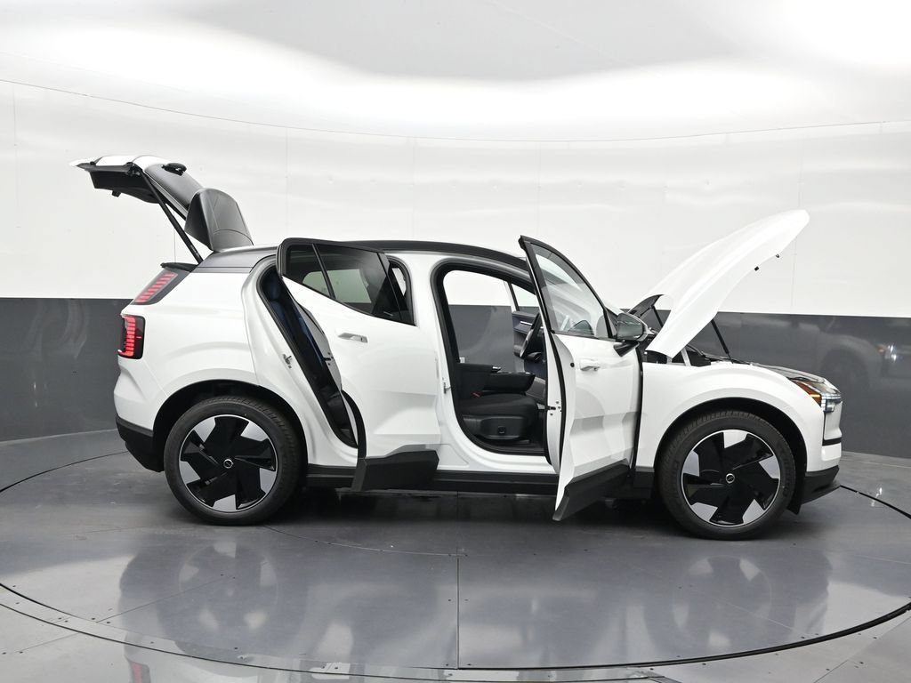 New 2026 Volvo EX30 Plus w/ Protection Package Premier AWD/4WD image 30