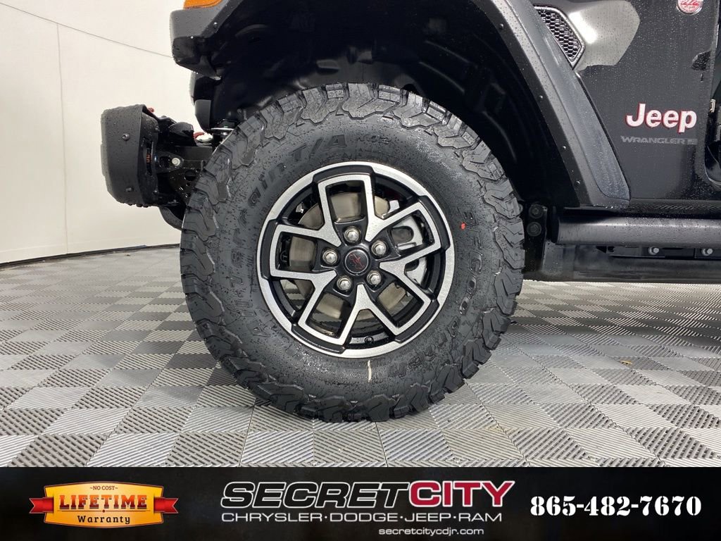 New 2026 Jeep Wrangler Unlimited Rubicon w/ Steel Bumper Group image 9