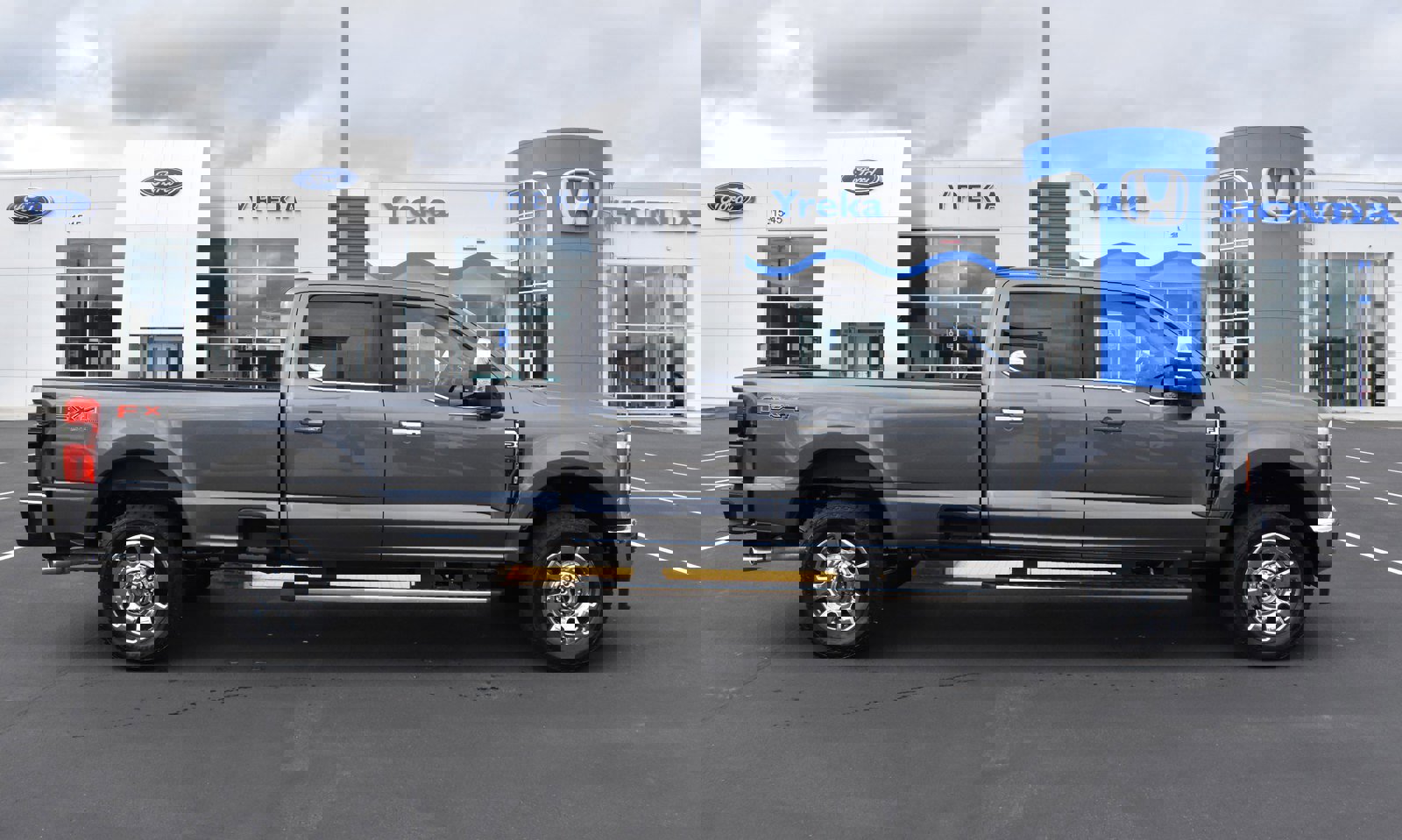 New 2025 Ford F250 Lariat w/ Chrome Package image 1