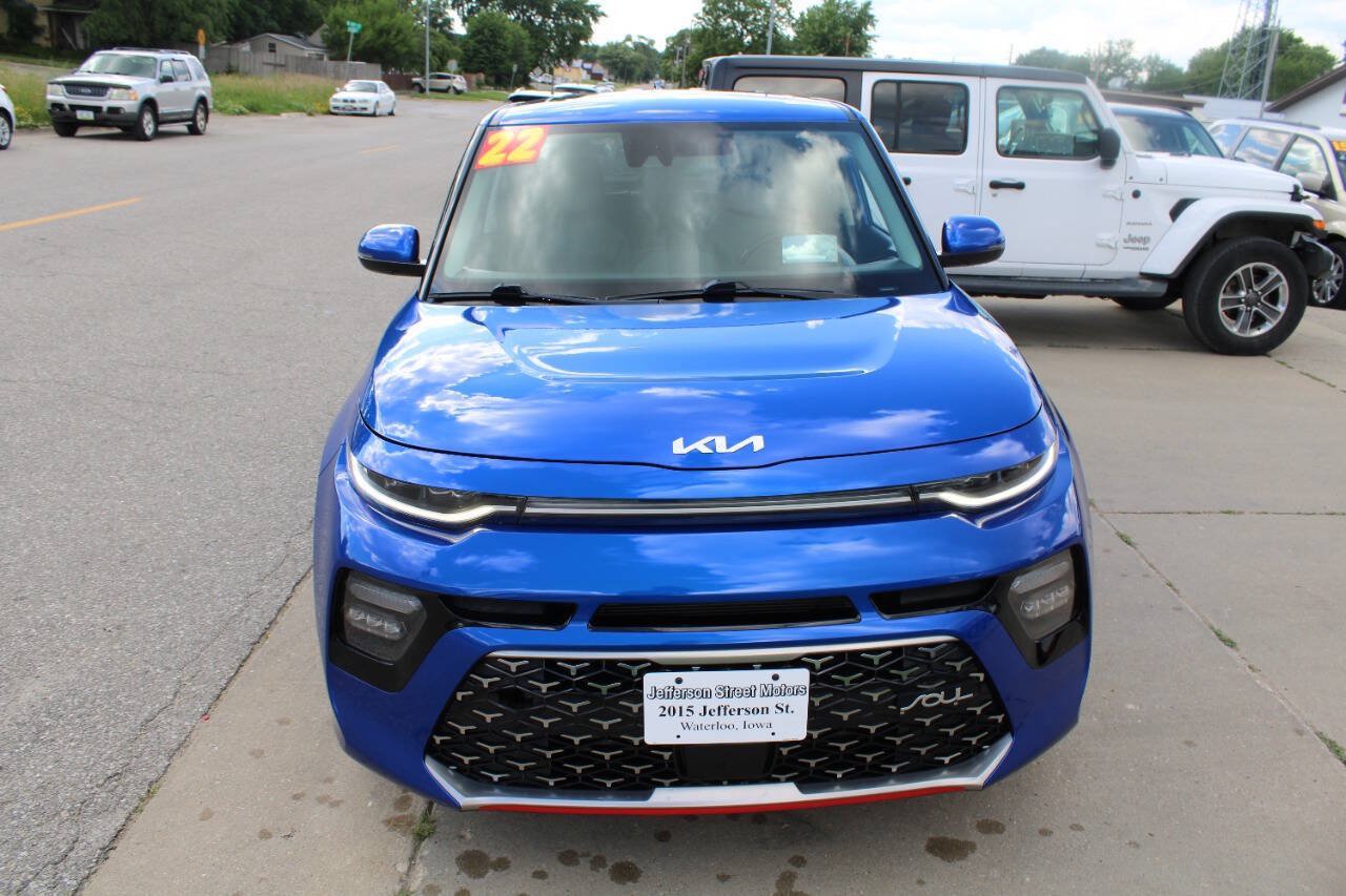 Used 2022 Kia Soul Turbo FWD image 3