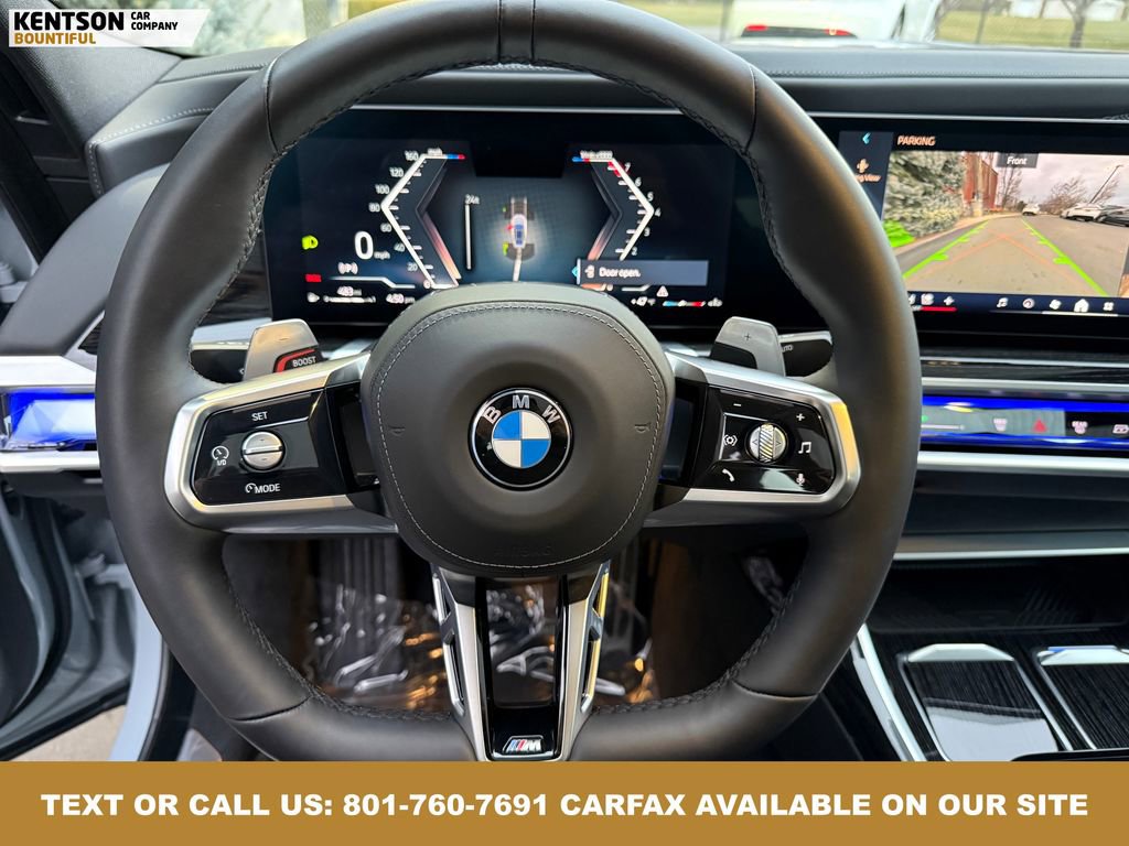 Used 2025 BMW 740i xDrive 740i xDrive image 14
