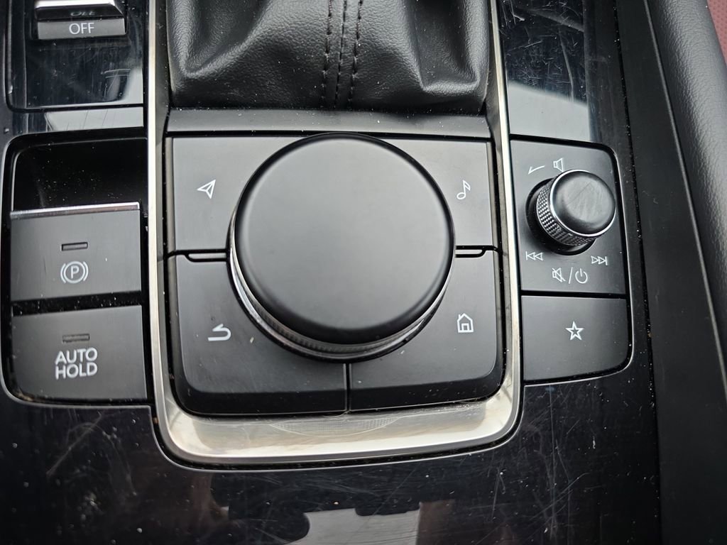 Used 2025 MAZDA MAZDA3 s image 11