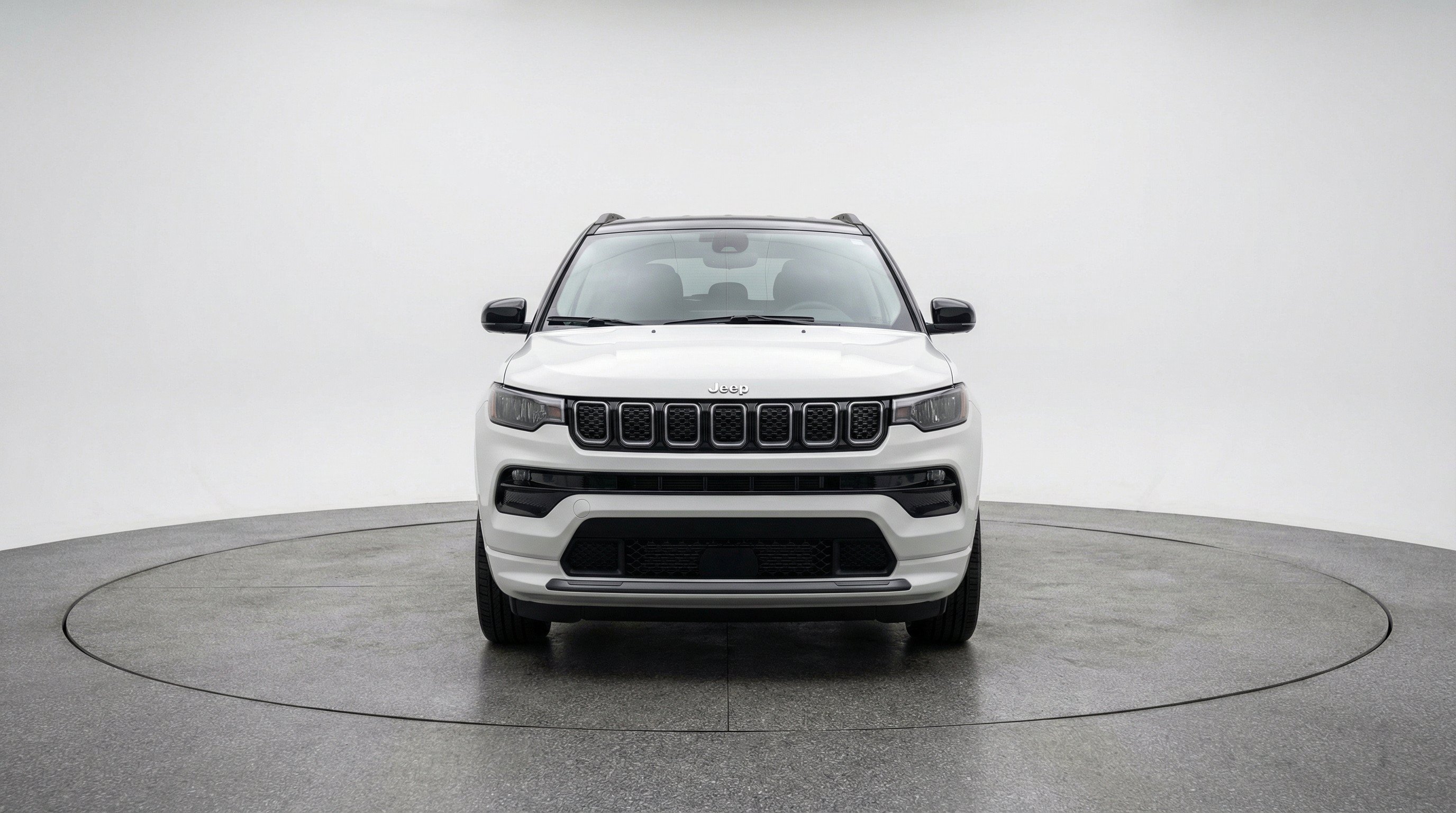 Used 2025 Jeep Compass Limited AWD/4WD image 2