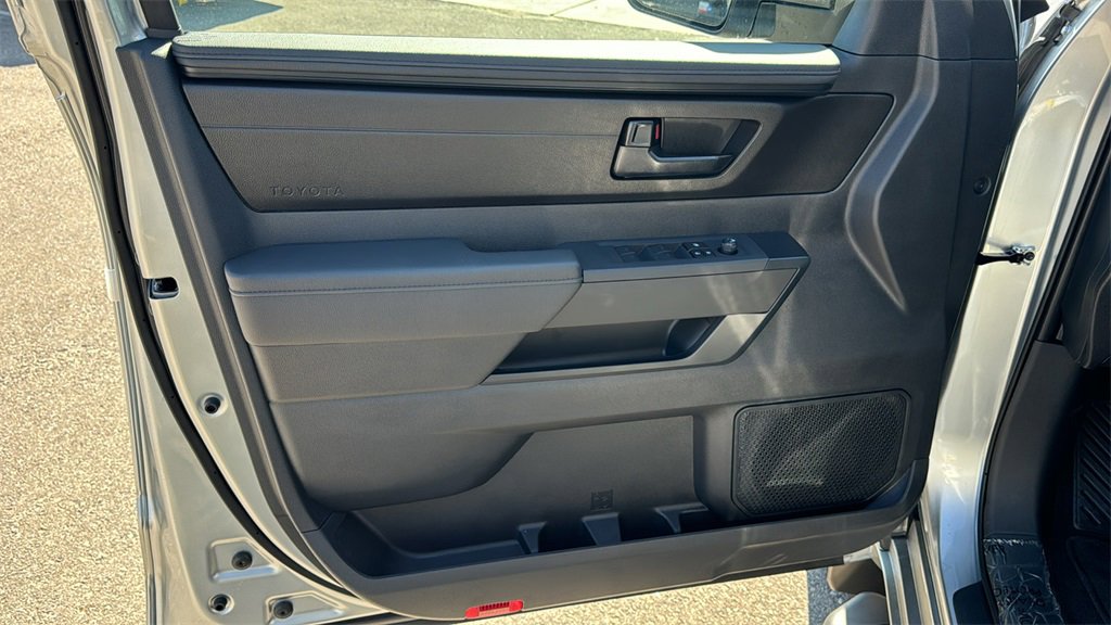 New 2026 Toyota Tundra SR image 13