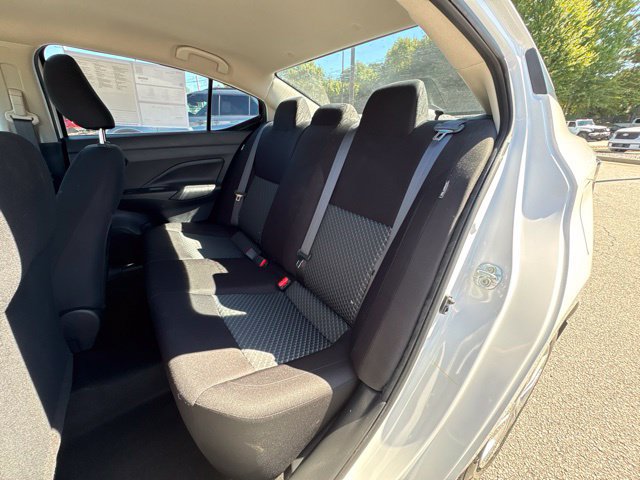 Used 2021 Nissan Versa S FWD image 23