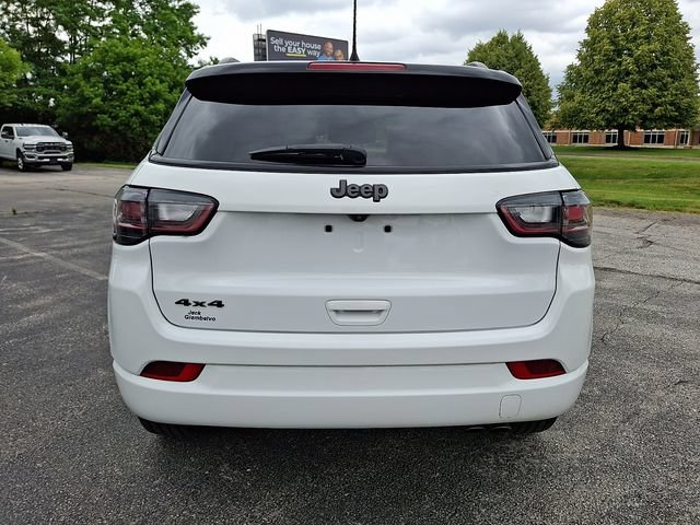 Used 2022 Jeep Compass High Altitude AWD/4WD image 9