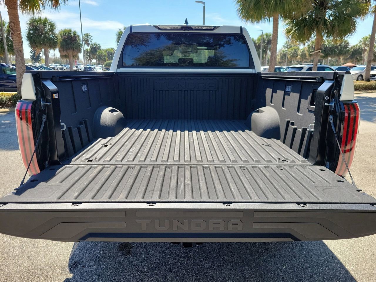 Used 2025 Toyota Tundra Platinum image 8