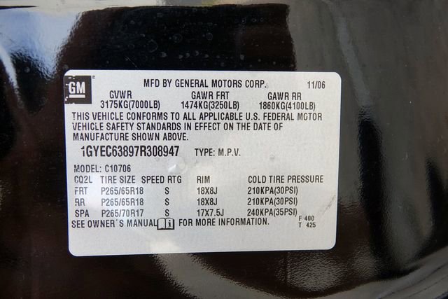 Used 2007 Cadillac Escalade 2WD w/ Information Package image 38