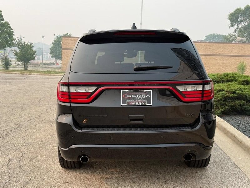 Used 2023 Dodge Durango R/T w/ Hemi Orange Plus Package AWD/4WD image 4