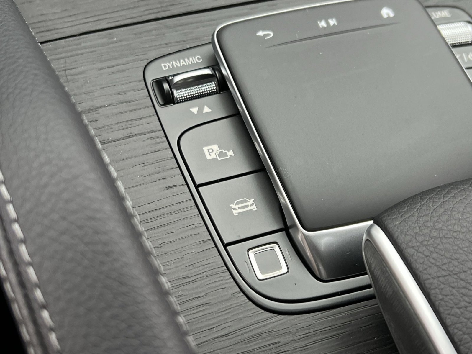 New 2026 Mercedes-Benz GLE 450 GLE 450 Coupe image 33