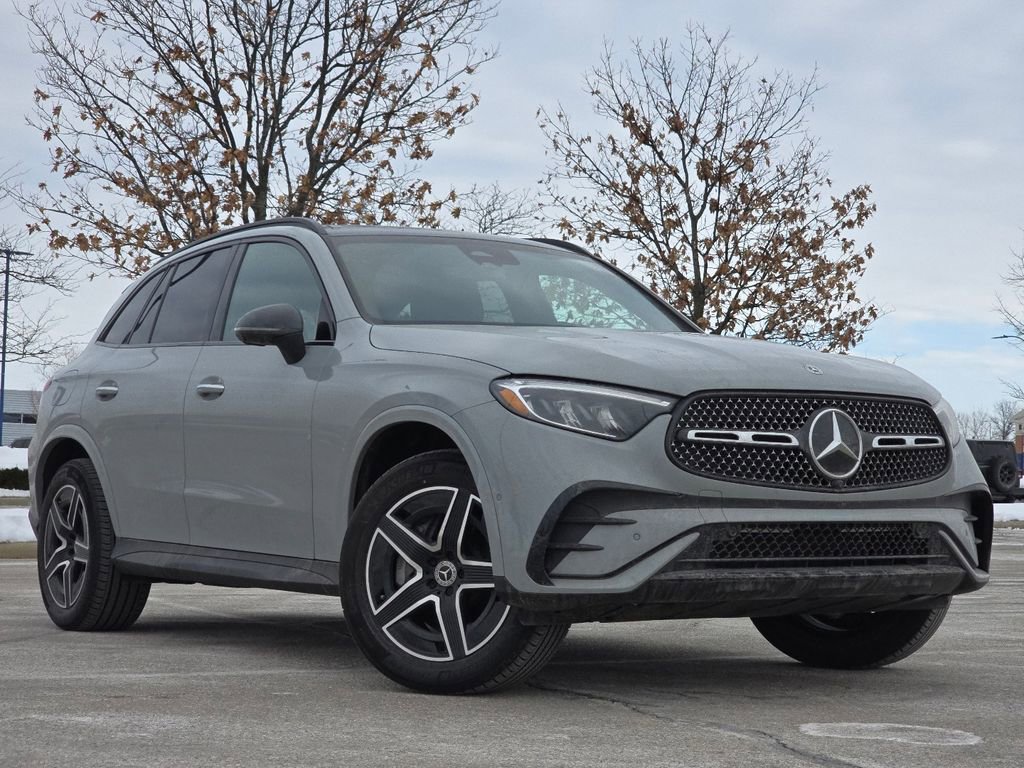 Certified 2026 Mercedes-Benz GLC 300 4MATIC image 2