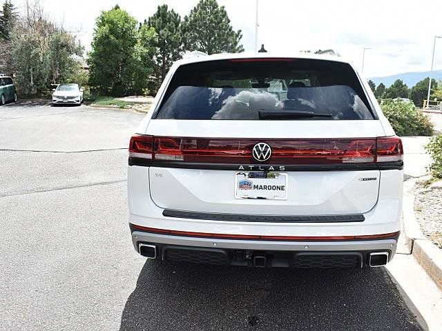 New 2026 Volkswagen Atlas Peak Edition AWD/4WD image 5