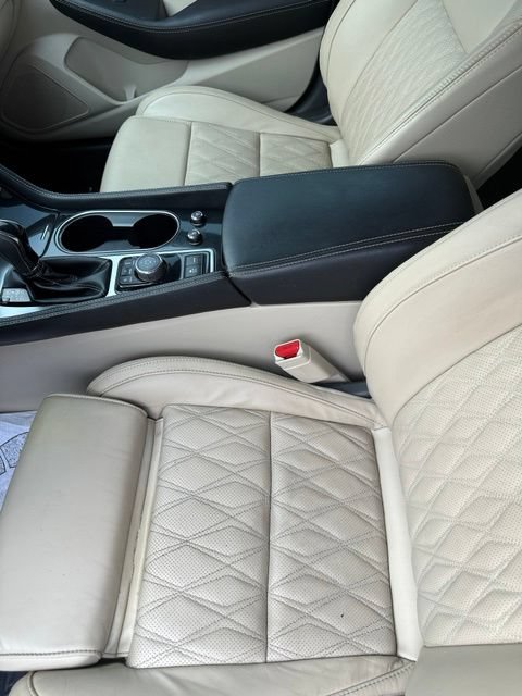 Certified 2023 Nissan Maxima Platinum w/ Sport Mat Group FWD image 7