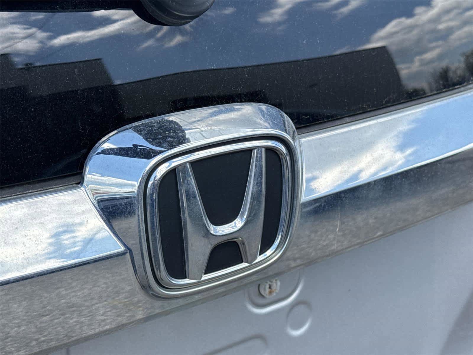Used 2015 Honda CR-V Touring image 10