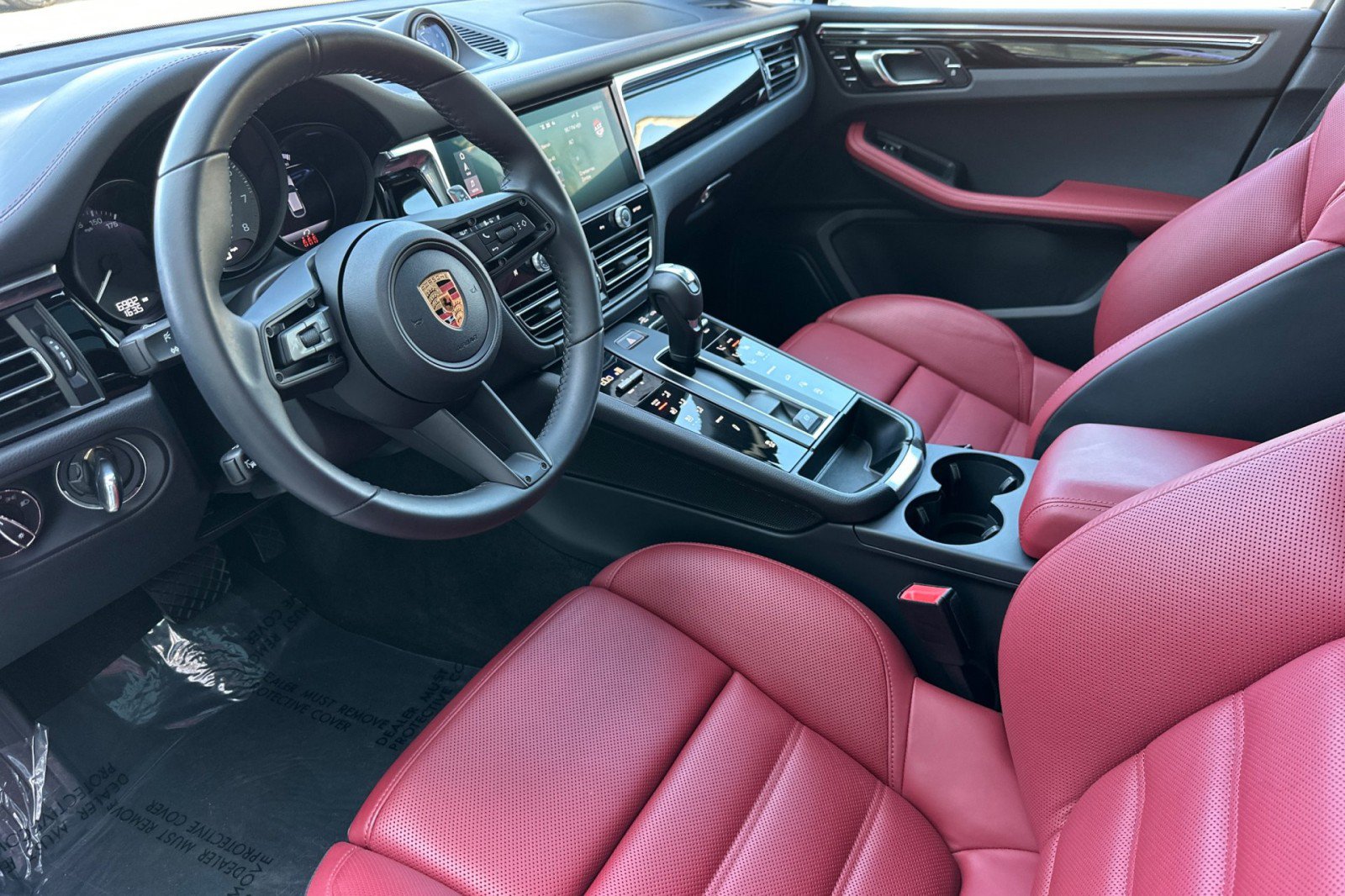 Used 2026 Porsche Macan S AWD/4WD image 4