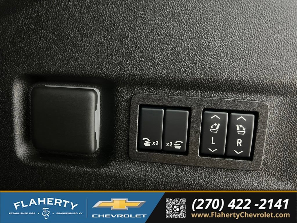 Used 2026 Chevrolet Suburban LT w/ Comfort Package AWD/4WD image 21
