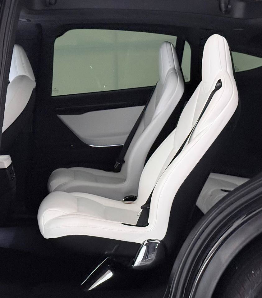 Used 2021 Tesla Model X Long Range AWD/4WD image 26