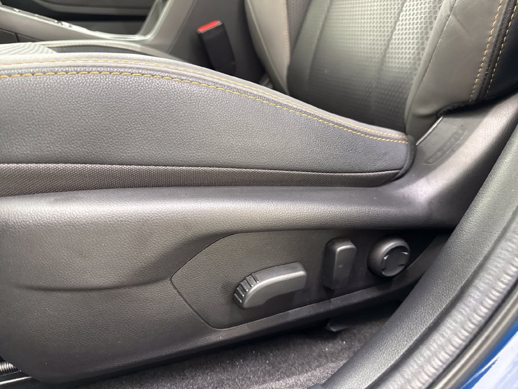 Certified 2024 Subaru Crosstrek 2.5i Wilderness w/ Crosstrek Mirror Package AWD/4WD image 15