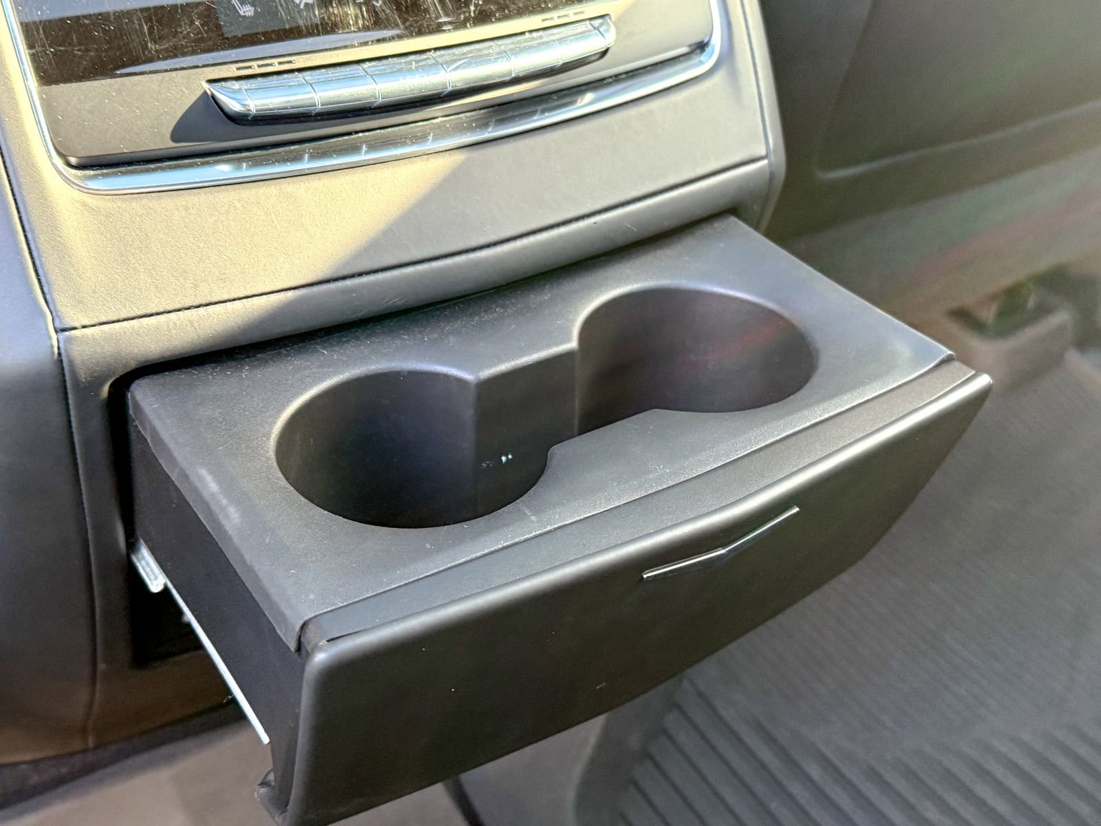 Used 2023 Cadillac Escalade V image 33