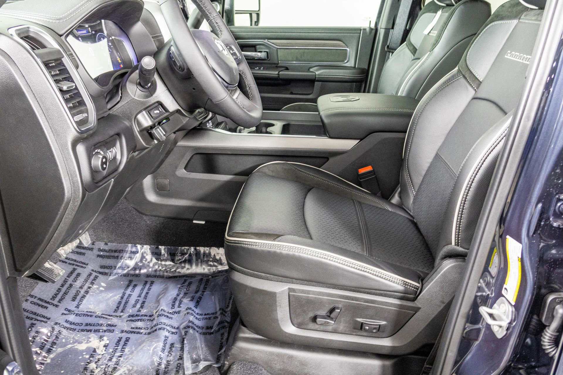 New 2026 RAM 3500 Laramie image 25