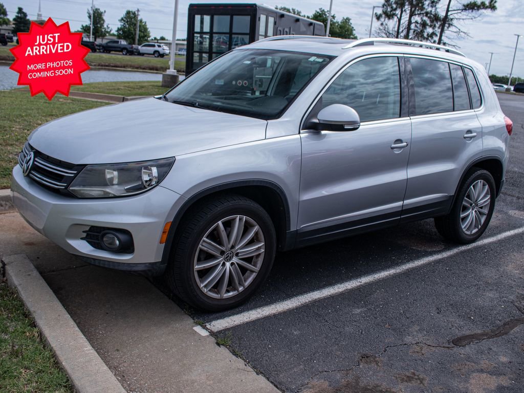 Used 2012 Volkswagen Tiguan S FWD image 1