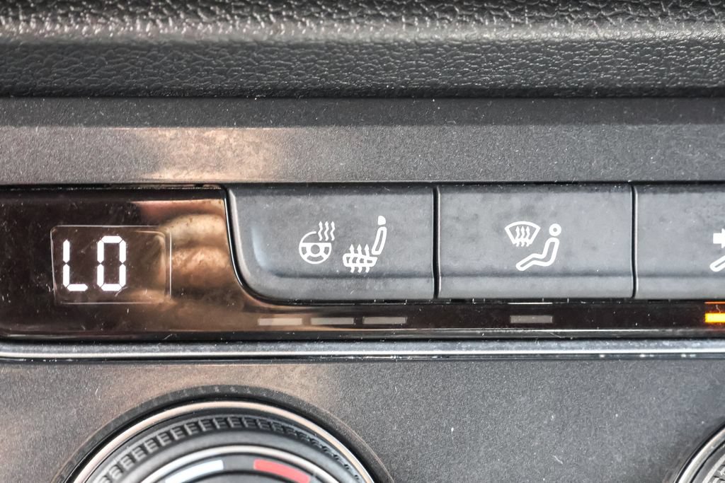 Used 2021 Volkswagen Tiguan SEL Premium R-Line AWD/4WD image 25