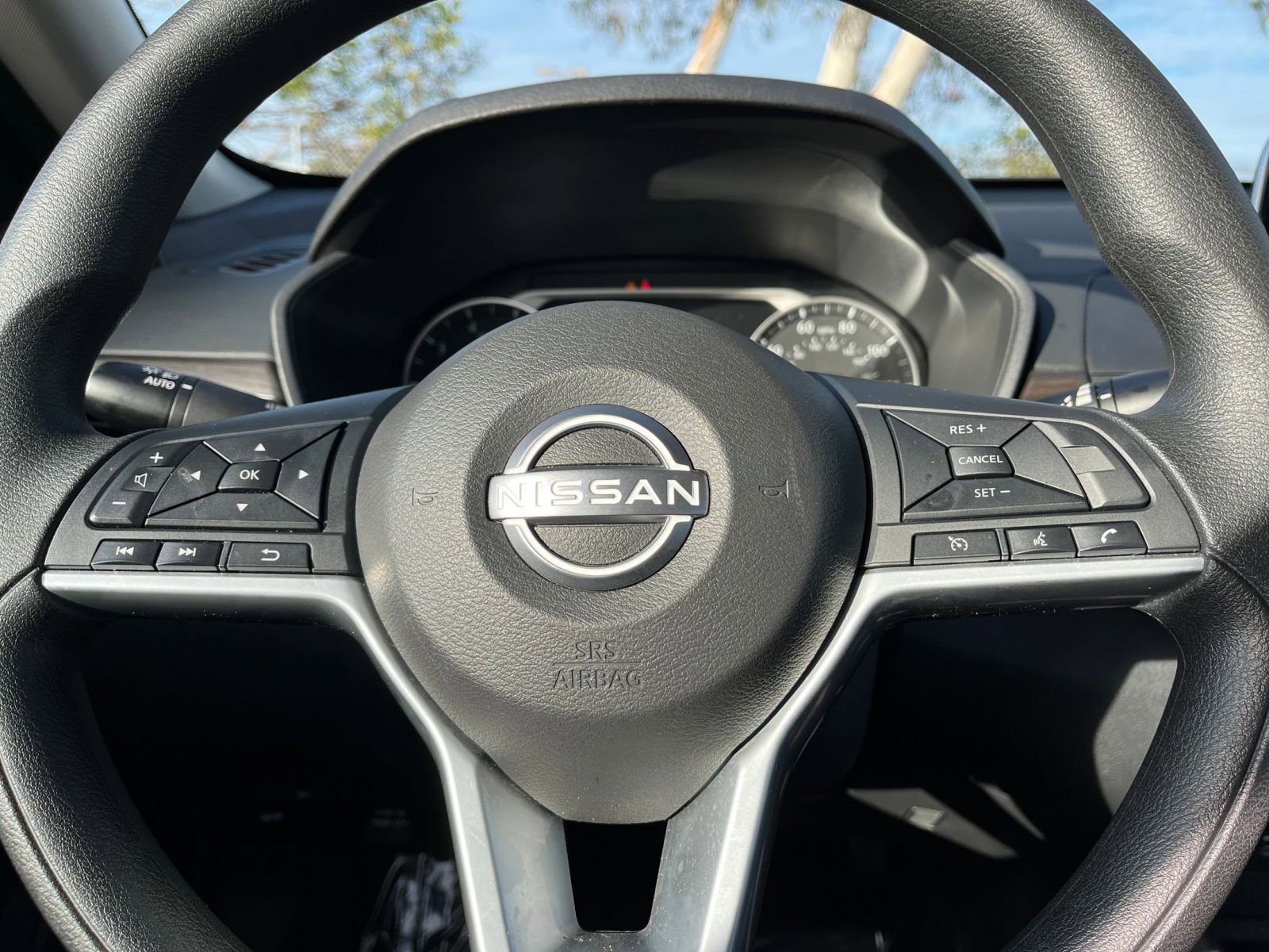 Used 2025 Nissan Altima 2.5 SV image 28