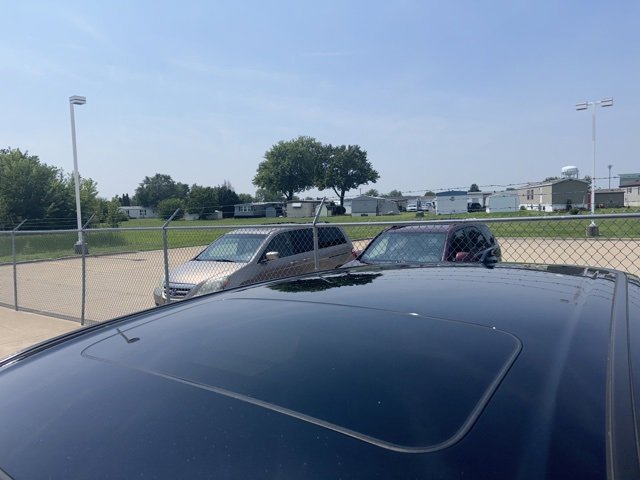 Used 2023 Honda CR-V EX-L image 5