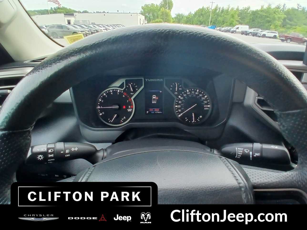 Used 2022 Toyota Tundra SR5 w/ SR5 Premium Package AWD/4WD image 21