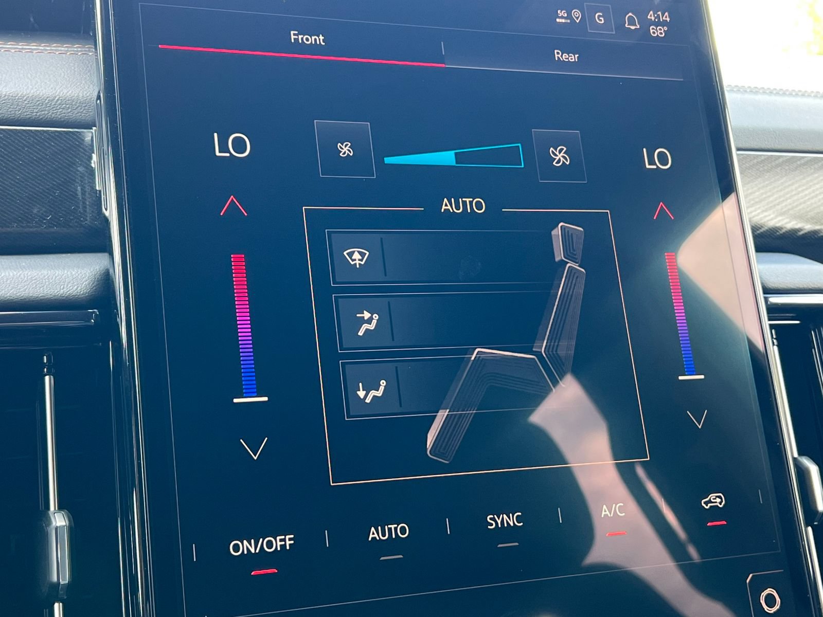 New 2026 GMC Yukon AT4 w/ AT4 Premium Plus Package AWD/4WD image 30