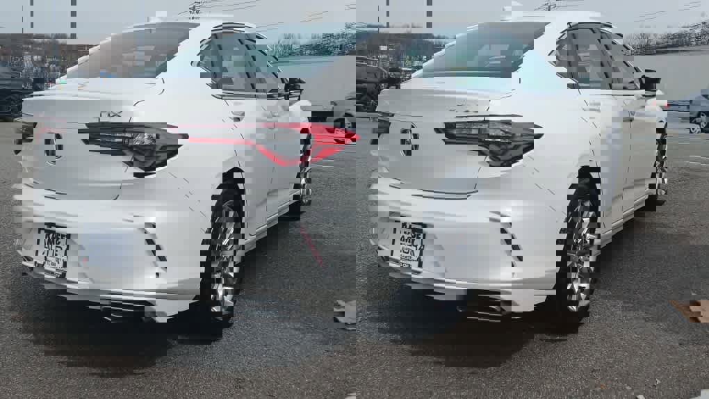 Used 2023 Acura TLX image 5