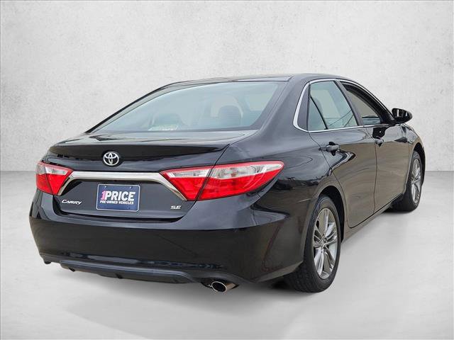 Used 2015 Toyota Camry SE image 5