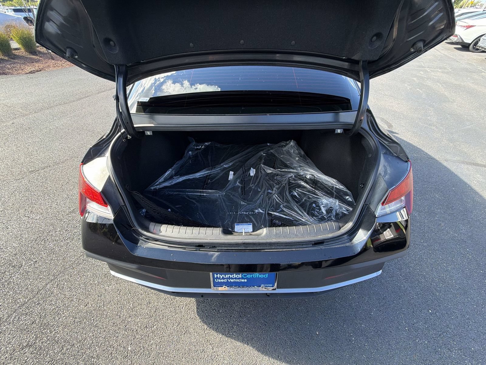 Used 2025 Hyundai Elantra Sport FWD image 25