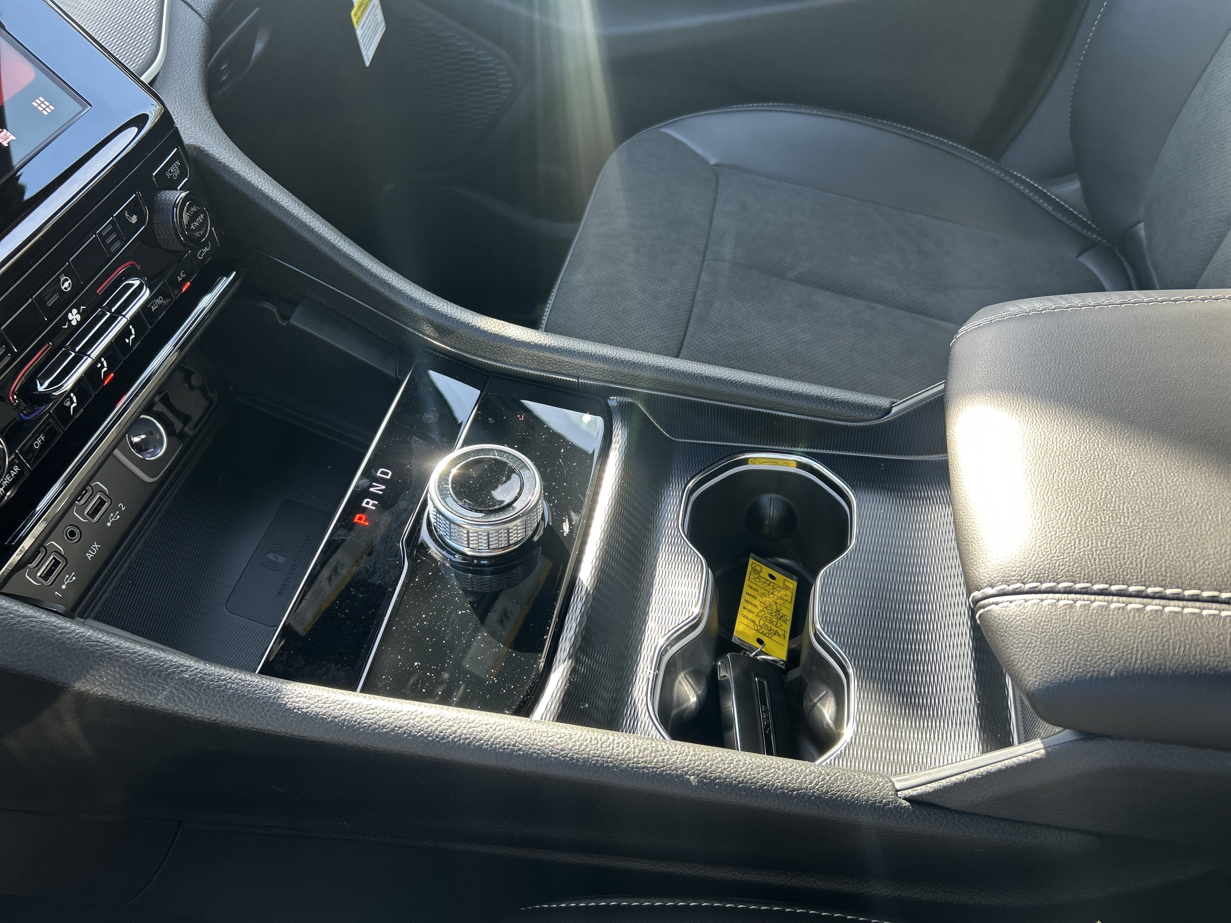 New 2025 Jeep Grand Cherokee Altitude image 24