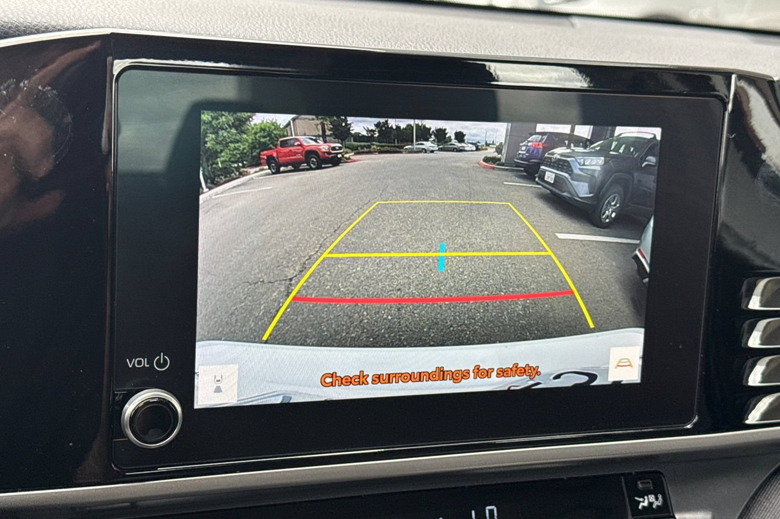 Certified 2025 Toyota Camry LE FWD image 27