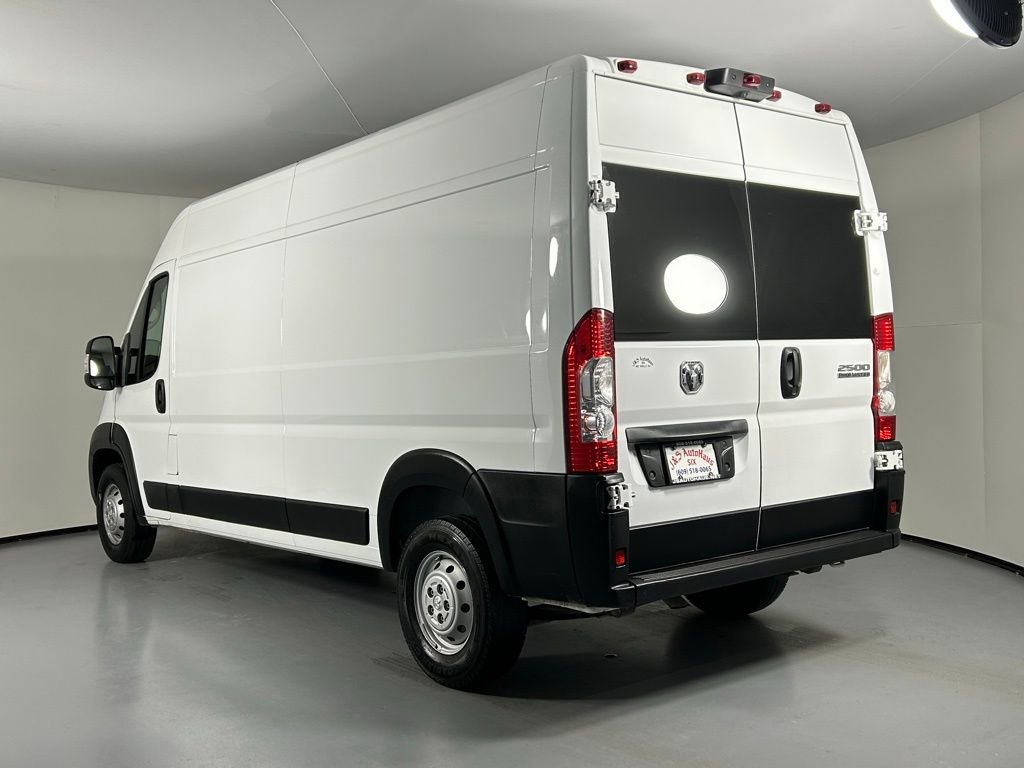 Used 2023 RAM ProMaster 2500 image 5