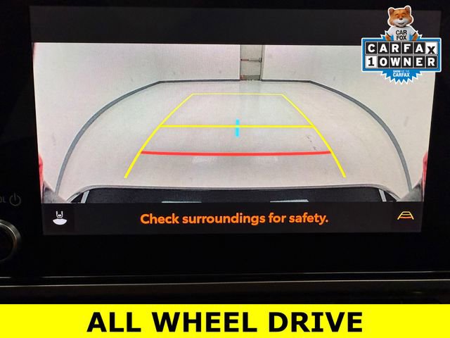 Used 2025 Toyota Camry SE w/ Convenience Package image 24