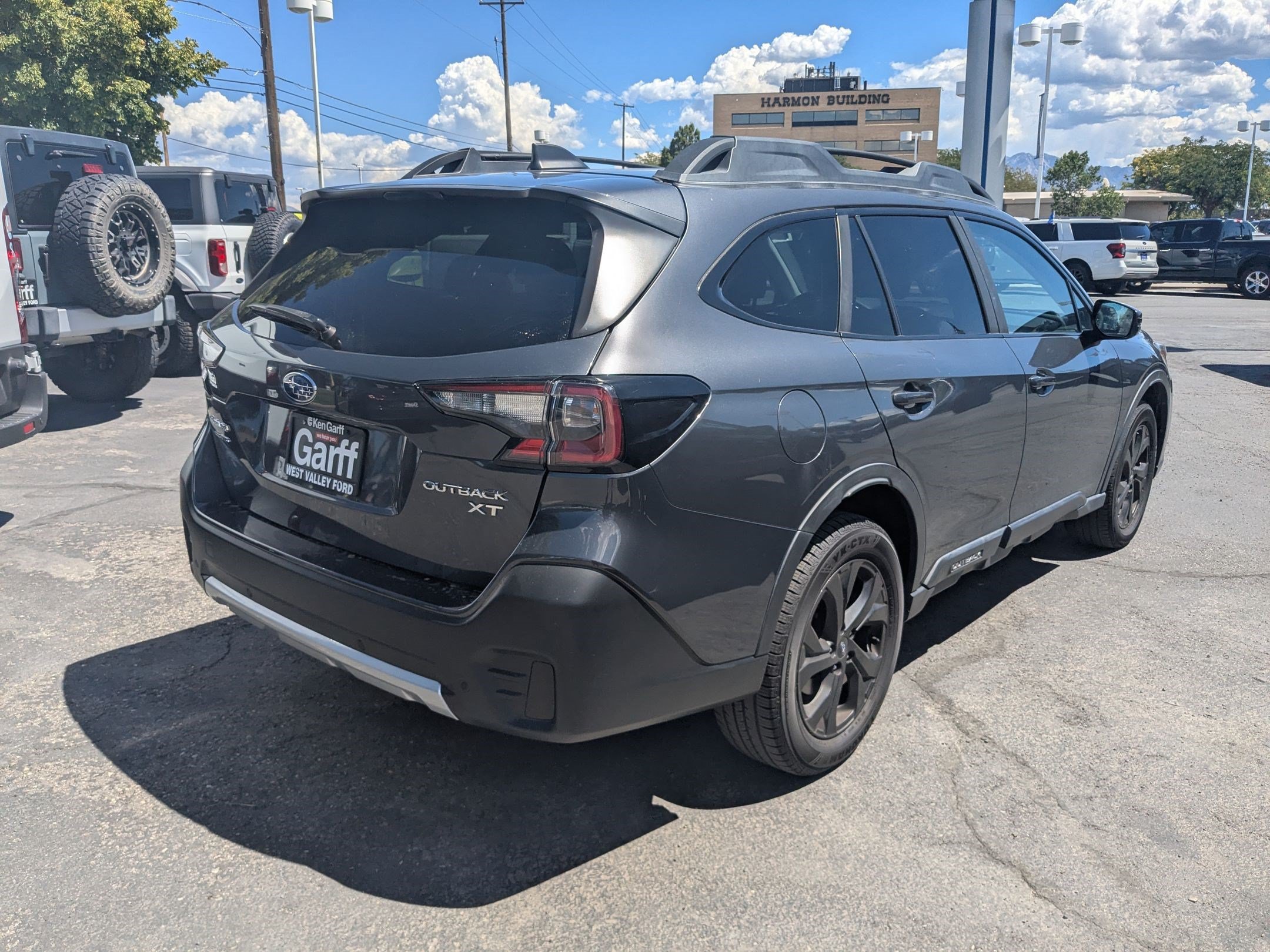 Used 2020 Subaru Outback Limited XT w/ Tech Package 2 AWD/4WD image 3
