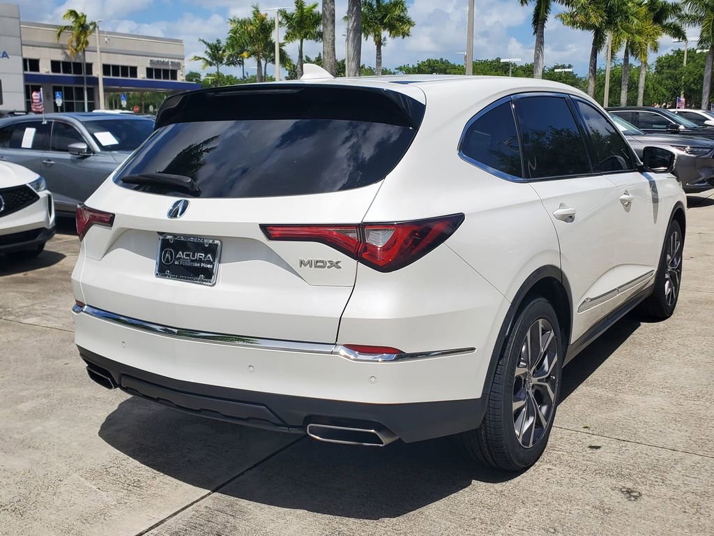 Certified 2022 Acura MDX FWD w/ Technology Package image 7