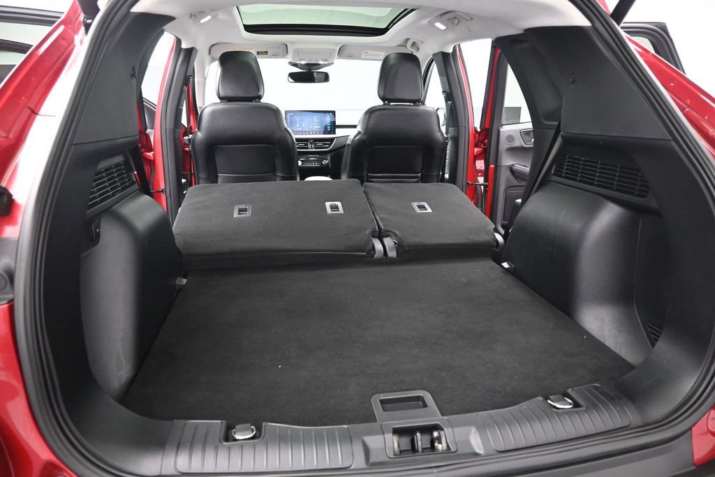 Used 2023 Ford Escape SE w/ PHEV Premium Package FWD image 24