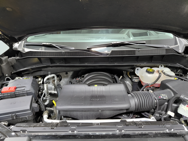 Used 2024 Chevrolet Silverado 1500 LTZ w/ Technology Package AWD/4WD image 18