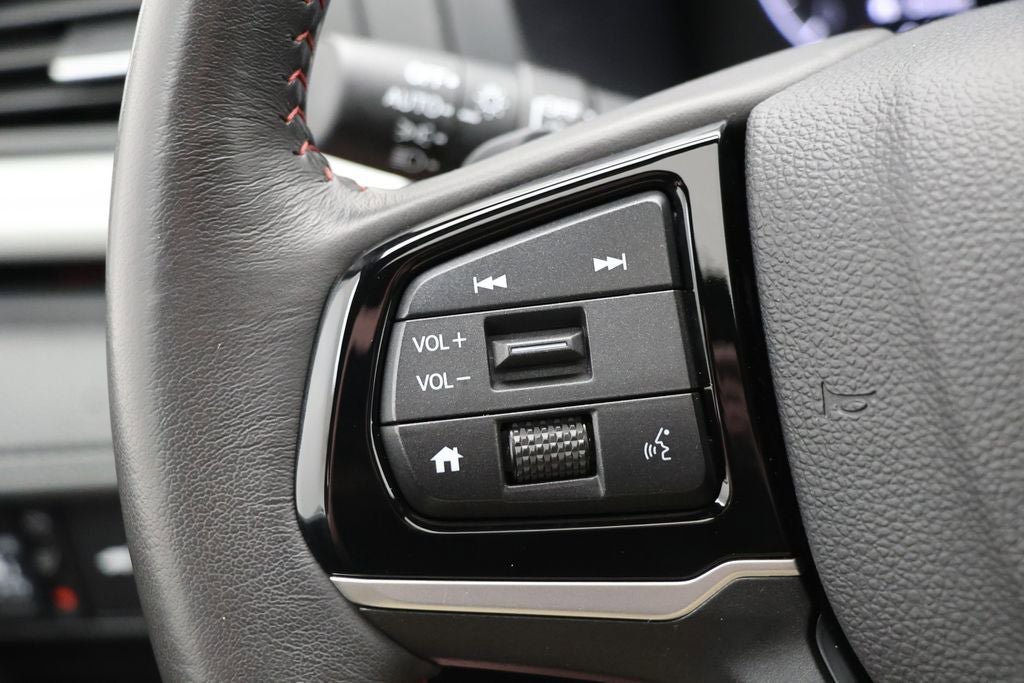 Used 2025 Honda Odyssey Sport-L image 19