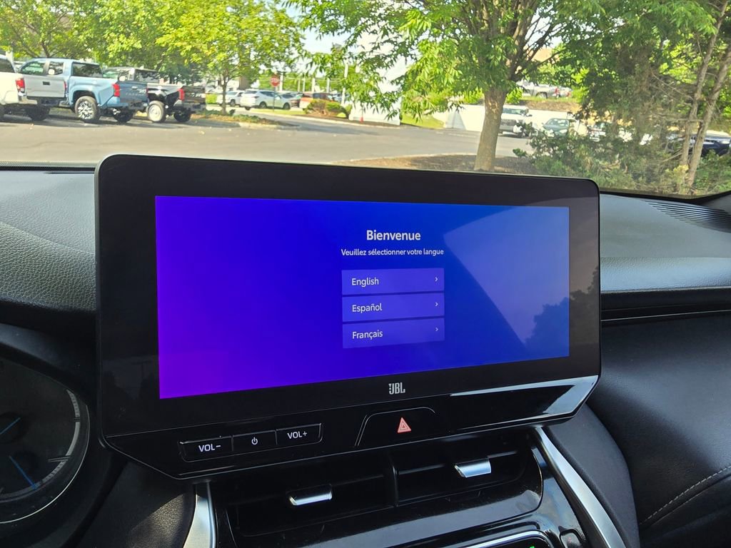 Used 2023 Toyota Venza XLE AWD/4WD image 23