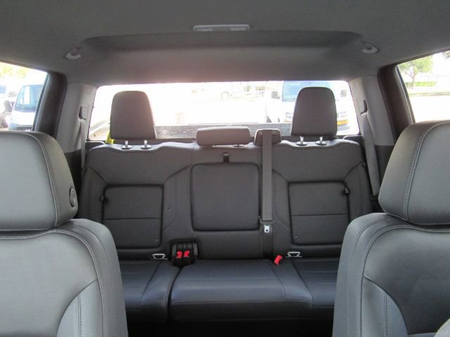 Used 2025 GMC Sierra 1500 SLT image 32