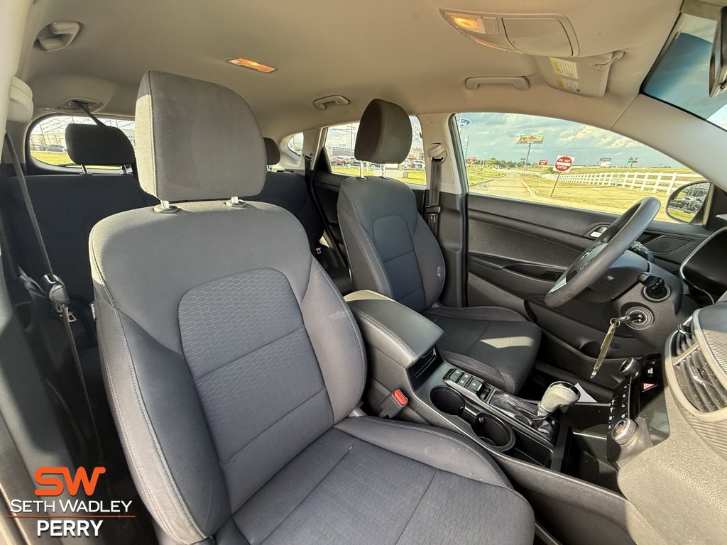 Used 2019 Hyundai Tucson SE image 12